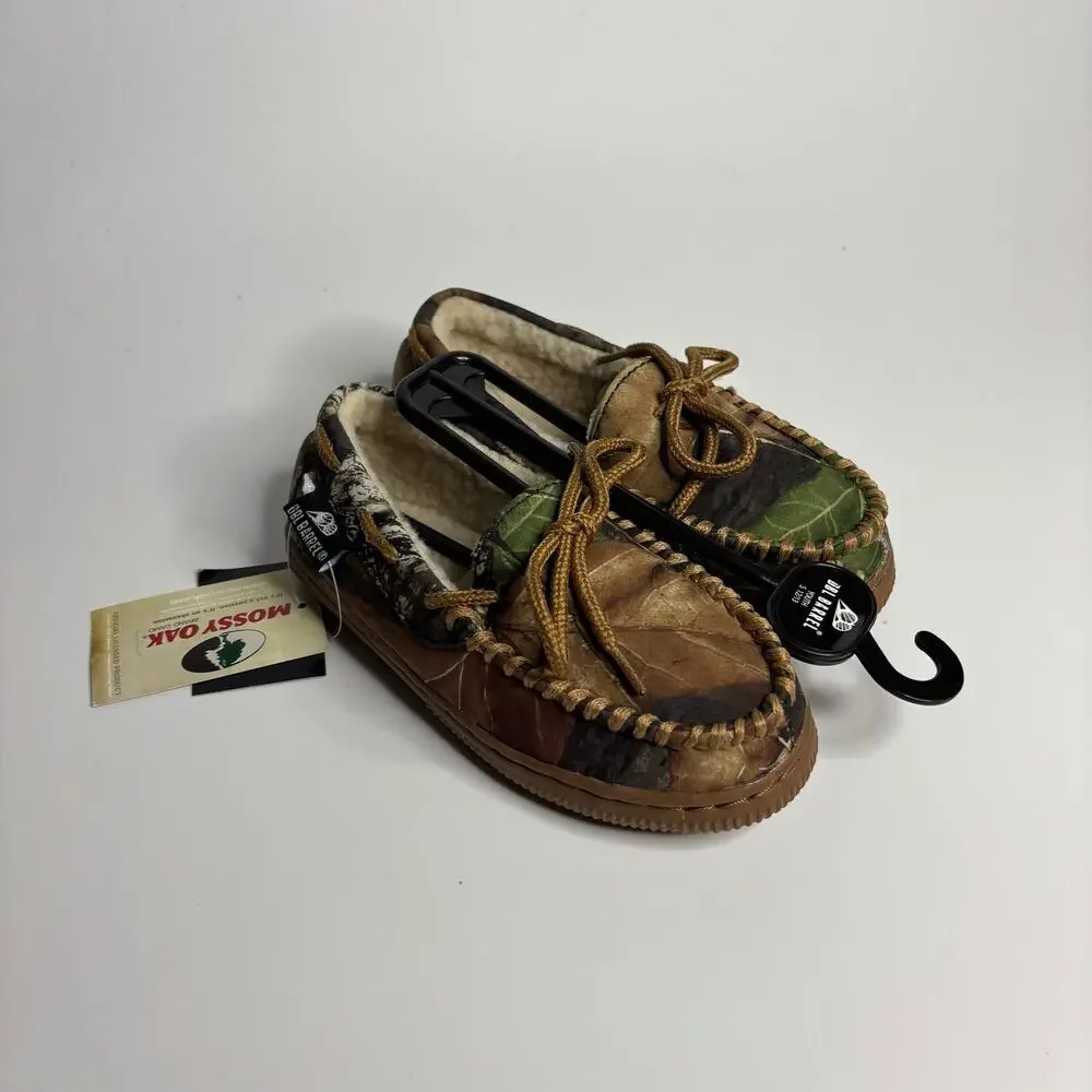 Double Barrel Kid’s Moccasin Slippers in Mossy Oak Camo